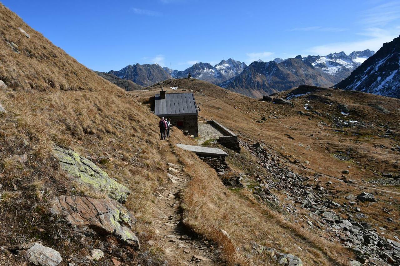 Ferienwohnung Schaap-Mueller Andermatt Εξωτερικό φωτογραφία